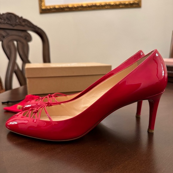 Christian Laotian heels 👠 - Picture 3 of 7